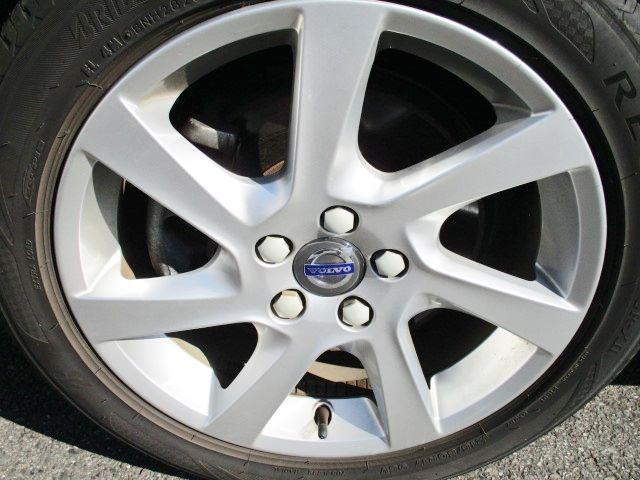 V60 T4 SE 衝突被害軽減ブレーキ 純正HDDナビ バックカメラ Bluetooth HIDヘッド スマートキー 本革パワーシート レーダークルーズ 横滑り防止装置 オートAC 純正17アルミ 正規ディーラー車(44枚目)