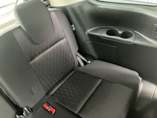 セレナ ハイウェイスター　Ｖセレクション　両側電動スライドドア　８型純正ナビ　フリップダウンモニター　全周囲カメラ　ドラレコ　ＥＴＣ　自動駐車アシスト　８人乗り　後部座席テーブル　サンシェード　サーキュレーター　ＬＥＤヘッドライト　衝突軽減（39枚目）