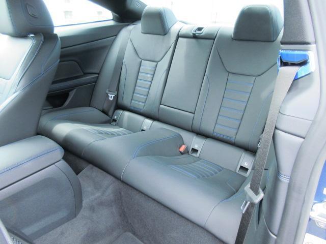 4シリーズ - BMW M440i xDriveクーペ 19AW/黒革