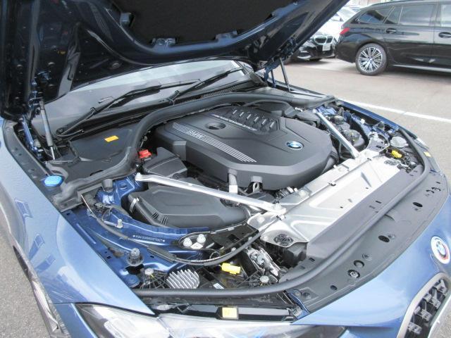 4シリーズ - BMW M440i xDriveクーペ 19AW/黒革