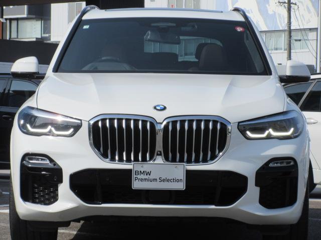 Ｘ５ ｘＤｒｉｖｅ　３５ｄ　Ｍスポーツ　２０ＡＷ／コーヒー革／コンフォートプラスＰＫＧ／パノラマガラスサンルーフ／ウッドパネル／温冷カップホルダー／ヘッドＵＰディスプレイ／ＡＣＣ／ＬＥＤヘッドライト／禁煙／１オーナー／認定中古車（37枚目）