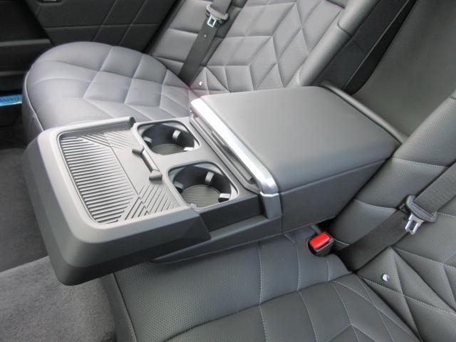 ７シリーズ ７４０ｄ　ｘＤｒｉｖｅ　エクセレンス　ＬＥＤヘッドライト　コンフォートアクセス　カーブドディスプレイナビゲーション　Ｂｌｕｅｔｏｏｔｈ　バックカメラ　全周囲カメラ　２０ＡＷ　禁煙　デモカー（43枚目）