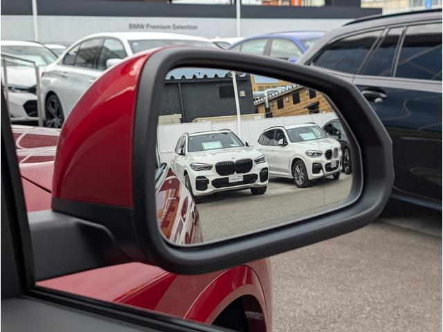 ｉＸ２ ｘＤｒｉｖｅ　３０　Ｍスポーツ　パノラマサンルーフ　２０ＡＷ　禁煙　デモカー　ステアリングヒーター　カーブドディスプレイナビゲーション　シートヒーター　全周囲カメラ（12枚目）