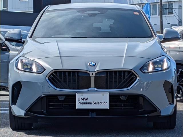 １シリーズ １２０ｄ　テクノロジーパッケージ１８ＡＷ禁煙デモカー　　アダプティブＭサスペンション　シートヒーター　電動リヤゲート　ＵＶカットガラス　ハーマンカードンスピーカー　ＬＥＤヘッドライト（4枚目）