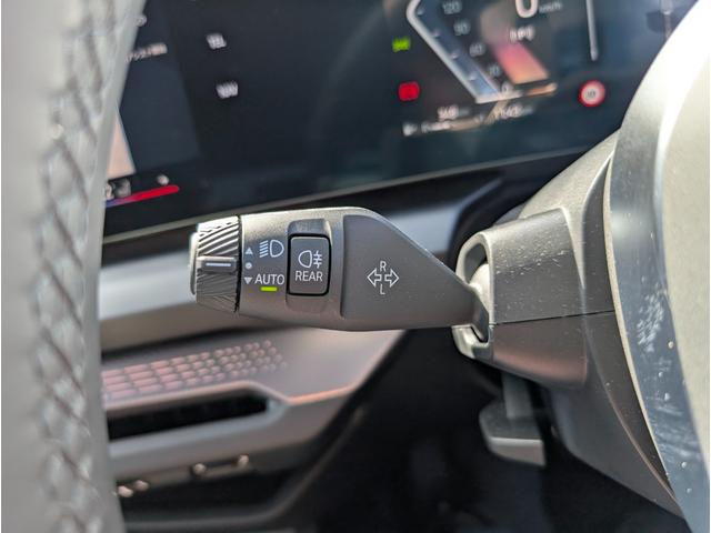 １シリーズ １２０ｄ　テクノロジーパッケージ１８ＡＷ禁煙デモカー　　アダプティブＭサスペンション　シートヒーター　電動リヤゲート　ＵＶカットガラス　ハーマンカードンスピーカー　ＬＥＤヘッドライト（25枚目）