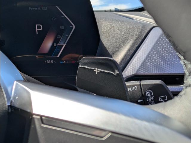 １シリーズ １２０ｄ　テクノロジーパッケージ１８ＡＷ禁煙デモカー　　アダプティブＭサスペンション　シートヒーター　電動リヤゲート　ＵＶカットガラス　ハーマンカードンスピーカー　ＬＥＤヘッドライト（28枚目）