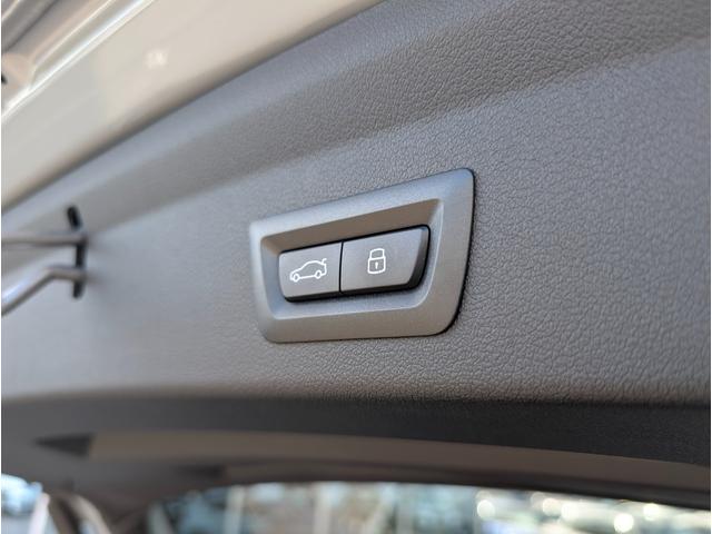 １シリーズ １２０ｄ　テクノロジーパッケージ１８ＡＷ禁煙デモカー　　アダプティブＭサスペンション　シートヒーター　電動リヤゲート　ＵＶカットガラス　ハーマンカードンスピーカー　ＬＥＤヘッドライト（46枚目）