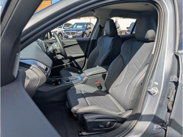 １シリーズ １２０ｄ　ハイラインパッケージ　ハイラインパッケージ　テクノロジーパッケージ　１７ＡＷ　禁煙　デモカー　　カーブドディスプレイナビゲーション　シートヒーター　アップルカープレイ対応　アクティブクルーズコントロール（31枚目）