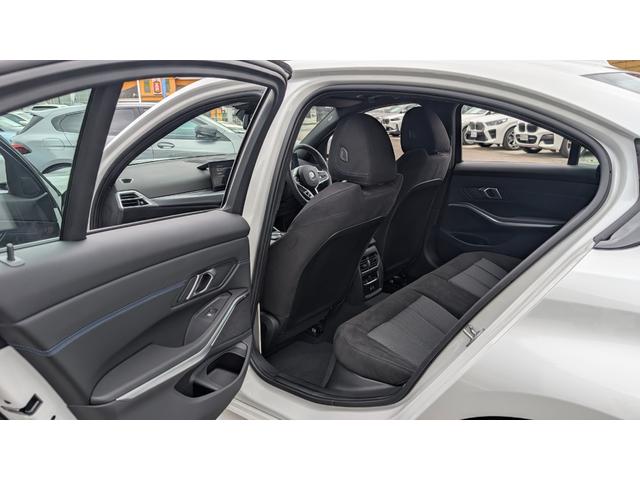 ３シリーズ ３２０ｄ　ｘＤｒｉｖｅ　Ｍスポーツ　カーブドディスプレイナビゲーション　１８ＡＷ　禁煙　デモカー　　シートヒーター　アップルカープレイ対応　アクティブクルーズコントロール（33枚目）