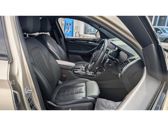 X4 xDrive 20d Mスポーツ ベンチレーションシート 禁煙 ワンオーナー ウッドパネル ヘッドアップディスプレイ HiFiスピーカー TV LEDヘッドライト ワイヤレス充電 20インチホイール(34枚目)
