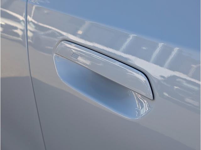 5シリーズ 523d xDriveツーリング Mスポーツ ドライビングパッケージ 20AW 禁煙 デモカー カーブドディスプレイナビゲーション シートヒーター 全周囲カメラ アクティブクルーズコントロール(11枚目)