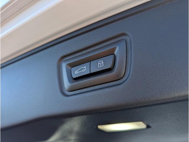 5シリーズ 523d xDriveツーリング Mスポーツ ドライビングパッケージ 20AW 禁煙 デモカー カーブドディスプレイナビゲーション シートヒーター 全周囲カメラ アクティブクルーズコントロール(48枚目)