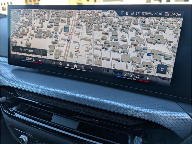 タッチパネルナビとなります。スマホのように使用できます。