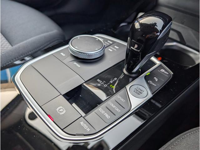 １シリーズ １１８ｄ　プレイ　タイヤ４本新品交換／純正ナビゲーション／バックカメラ／１７ＡＷ／禁煙／アクティブクルーズコントロール／ＬＥＤヘッドライト／コンフォートアクセス（20枚目）