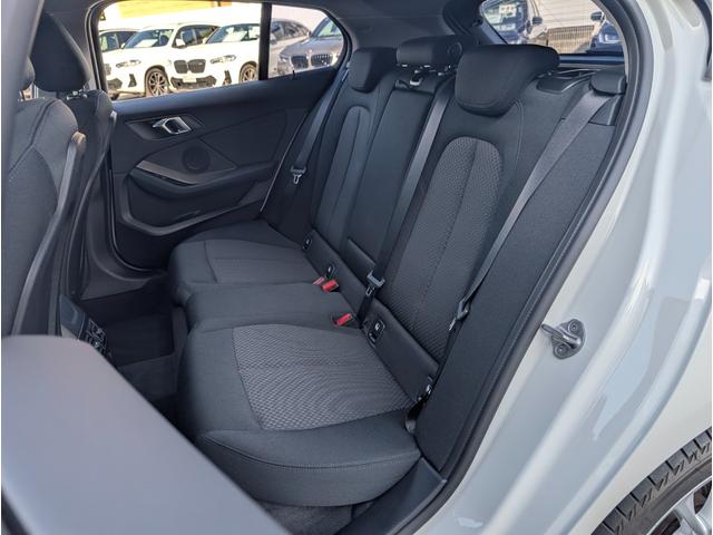 １シリーズ １１８ｄ　プレイ　タイヤ４本新品交換／純正ナビゲーション／バックカメラ／１７ＡＷ／禁煙／アクティブクルーズコントロール／ＬＥＤヘッドライト／コンフォートアクセス（33枚目）