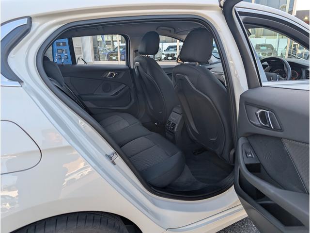 １シリーズ １１８ｄ　プレイ　タイヤ４本新品交換／純正ナビゲーション／バックカメラ／１７ＡＷ／禁煙／アクティブクルーズコントロール／ＬＥＤヘッドライト／コンフォートアクセス（34枚目）