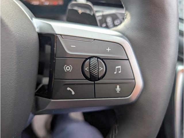 Ｘ１ ｓＤｒｉｖｅ　１８ｉ　Ｍスポーツ　ハイラインパッケージ／テクノロジーパッケージ／カーブドディスプレイナビゲーション／シートヒーター／全周囲カメラ／アクティブクルーズコントロール／１８ＡＷ／禁煙／デモカー（27枚目）