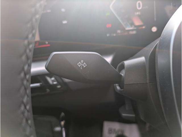 Ｘ１ ｓＤｒｉｖｅ　１８ｉ　Ｍスポーツ　ハイラインパッケージ／テクノロジーパッケージ／カーブドディスプレイナビゲーション／シートヒーター／全周囲カメラ／アクティブクルーズコントロール／１８ＡＷ／禁煙／デモカー（28枚目）