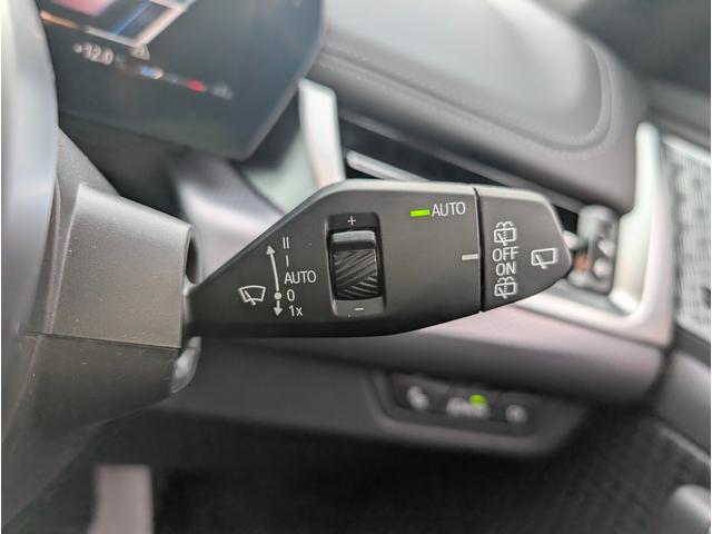 Ｘ１ ｓＤｒｉｖｅ　１８ｉ　Ｍスポーツ　ハイラインパッケージ／テクノロジーパッケージ／カーブドディスプレイナビゲーション／シートヒーター／全周囲カメラ／アクティブクルーズコントロール／１８ＡＷ／禁煙／デモカー（29枚目）