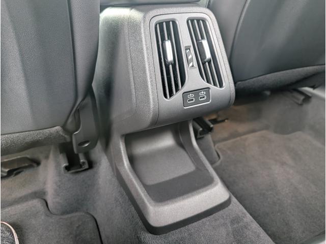 Ｘ１ ｓＤｒｉｖｅ　１８ｉ　Ｍスポーツ　ハイラインパッケージ／テクノロジーパッケージ／カーブドディスプレイナビゲーション／シートヒーター／全周囲カメラ／アクティブクルーズコントロール／１８ＡＷ／禁煙／デモカー（42枚目）