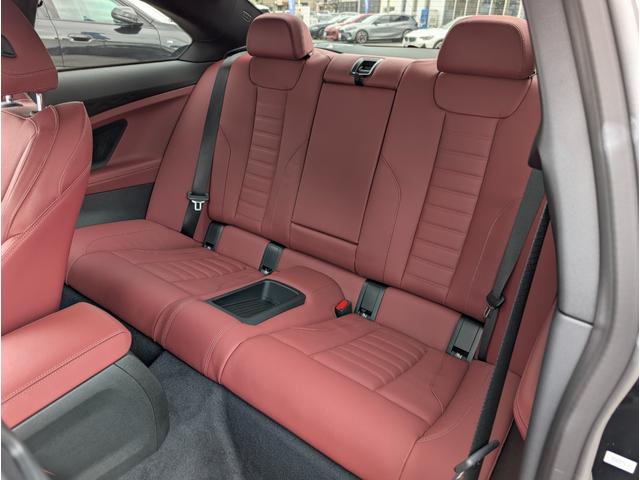 ２シリーズ ２２０ｉクーペ　Ｍスポーツ　ハイラインパッケージ　ハイラインパッケージ／コンフォートパッケージ／レッドレザーシート／カーブドディスプレイナビゲーション／シートヒーター／アクティブクルーズコントロール／１８ＡＷ／禁煙／ワンオーナー（35枚目）