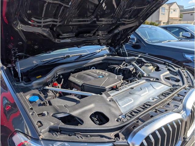 Ｘ３ ｘＤｒｉｖｅ　２０ｄ　Ｘライン　ハイラインパッケージ　ハーマンカードンスピーカ／モカレザーシート／ウッドパネル／純正ナビゲーション／全周囲カメラ／アクティブクルーズコントロール／１９ＡＷ／禁煙（9枚目）
