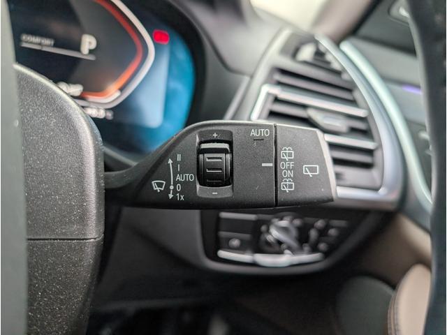 Ｘ３ ｘＤｒｉｖｅ　２０ｄ　Ｘライン　ハイラインパッケージ　ハーマンカードンスピーカ／モカレザーシート／ウッドパネル／純正ナビゲーション／全周囲カメラ／アクティブクルーズコントロール／１９ＡＷ／禁煙（31枚目）