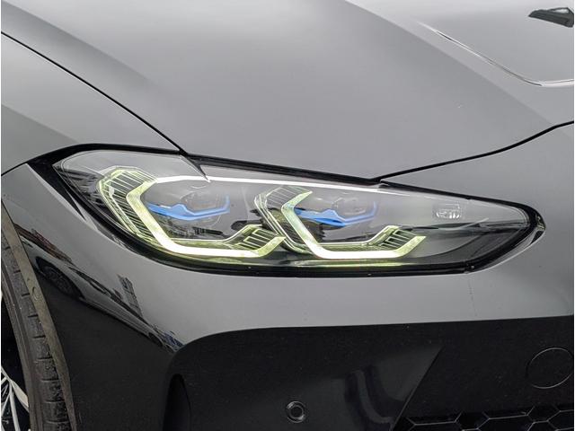 Ｍ４ Ｍ４クーペ　コンペティション　フロントベンチレーションシート／パーキングアシストプラス／ピアノブラックパネル／社外地デジチューナー／純正ナビゲーション／全周囲カメラ／１９・２０インチホイール／禁煙／ワンオーナー（10枚目）