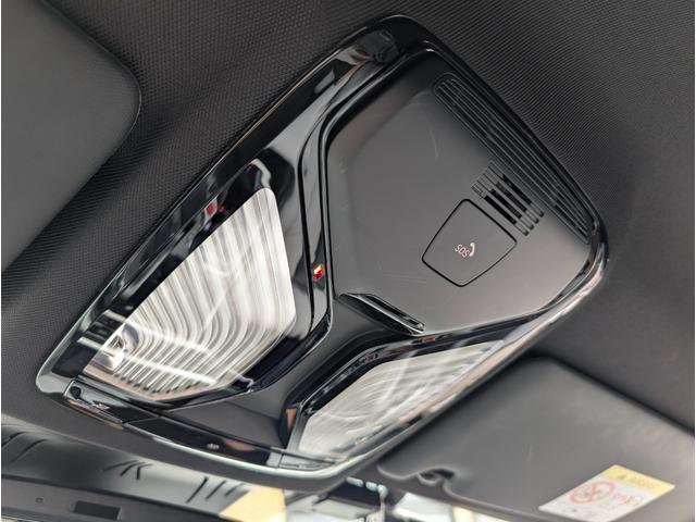 Ｍ４ Ｍ４クーペ　コンペティション　フロントベンチレーションシート／パーキングアシストプラス／ピアノブラックパネル／社外地デジチューナー／純正ナビゲーション／全周囲カメラ／１９・２０インチホイール／禁煙／ワンオーナー（45枚目）