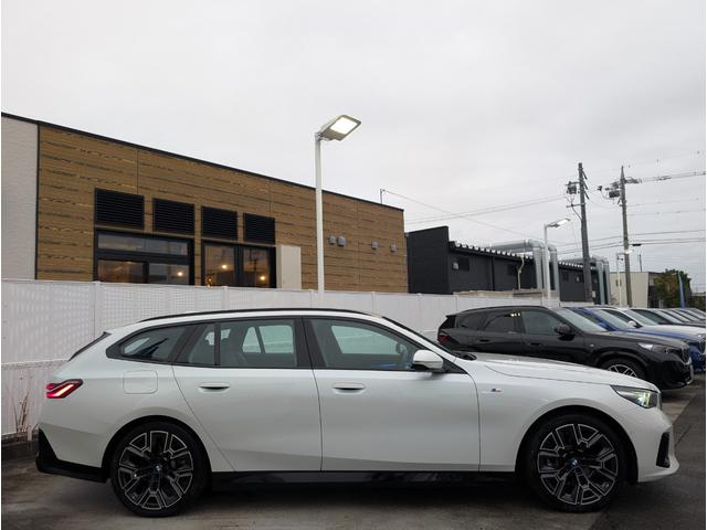 �[�ԑO�ɂR�U�O�x�`�F�b�N�����{�B�G���W���A�g�����X�~�b�V�����A�T�X�y���V�����͂������̂��ƁA�}�t���[��G�A�R���Ȃǂ̓d�C�n����R���s���[�^�E�V�X�e���Ȃǂ��ڍׂɓ_�����܂��B