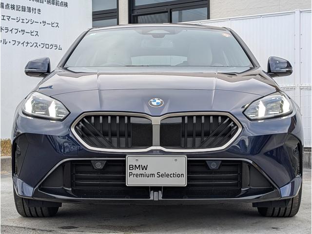 １シリーズ １２０　Ｍスポーツ　ハイラインパッケージ　ハイラインパッケージ／テクノロジーパッケージ／カーブドディスプレイナビゲーション／シートヒーター／電動リヤゲート／アクティブクルーズコントロール／１８ＡＷ／禁煙／デモカー（4枚目）