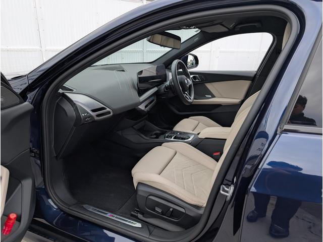 １シリーズ １２０　Ｍスポーツ　ハイラインパッケージ　ハイラインパッケージ／テクノロジーパッケージ／カーブドディスプレイナビゲーション／シートヒーター／電動リヤゲート／アクティブクルーズコントロール／１８ＡＷ／禁煙／デモカー（32枚目）