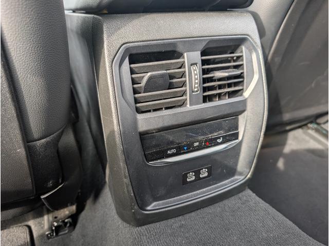 ���A�Ȃɂ̓^�C�v�b�̂t�r�a�|�[�g���������܂��B