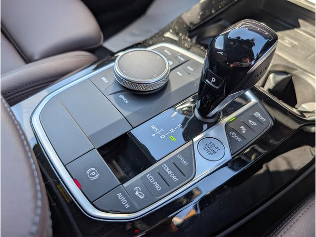 Ｘ３ ｘＤｒｉｖｅ　２０ｄ　Ｍスポーツ　タイヤ４本交換／サウンドパッケージ／モカレザーシート／１９ＡＷ／アクティブクルーズコントロール／純正ナビゲーション／全周囲カメラ／禁煙／ワンオーナー（20枚目）