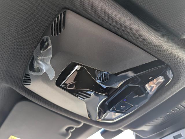 �C���e���A�J�����t�I