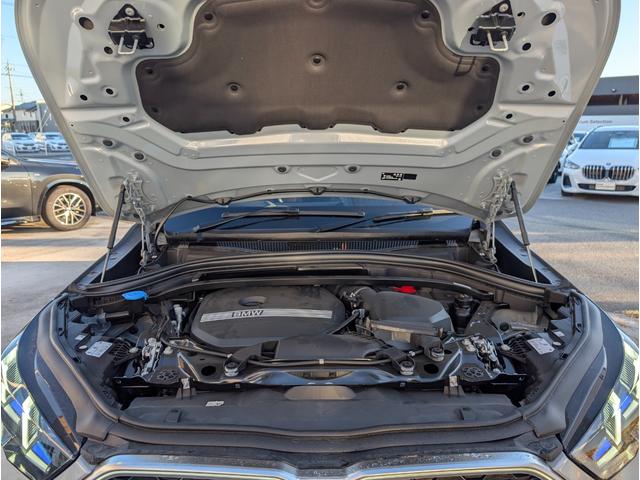 Ｘ２ ｘＤｒｉｖｅ　２０ｉ　Ｍスポーツハイラインパッケージ　ハイラインパッケージ／パノラマガラスサンルーフ／ステアリングヒーター／カーブドディスプレイナビゲーション／モカレザーシート／全周囲カメラ／２０ＡＷ／禁煙／レンタカーアップ（8枚目）
