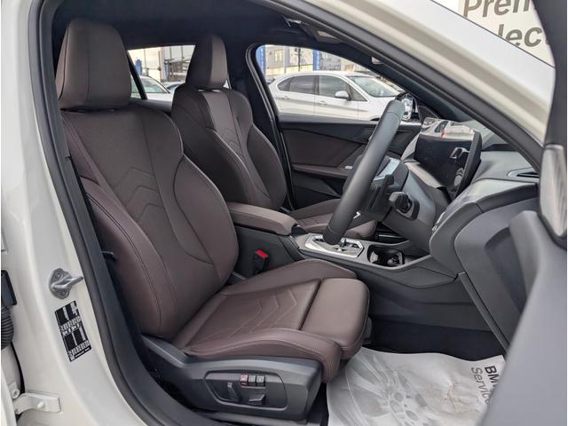 ���Ѓf���J�[�ԗ��ɂȂ�܂��B�Ǘ����s���͂����ǎ��ԗ��Ō�����܂��B