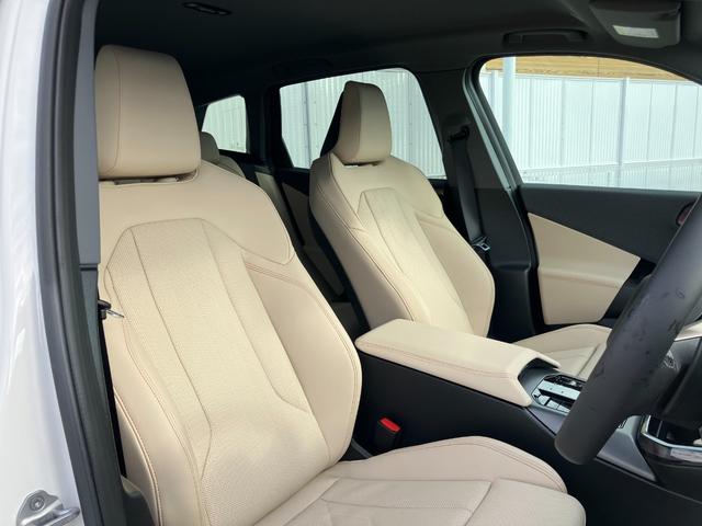 Ｘ３ ２０　ｘＤｒｉｖｅ　Ｘライン　アイコニックグロー／ＵＶカットガラス／全周囲カメラ／車内カメラ／ハーマンカードンスピーカー／アクティブクルーズコントロール／１９ＡＷ／禁煙／デモカー（31枚目）