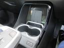 携帯充電トレイ装備です。