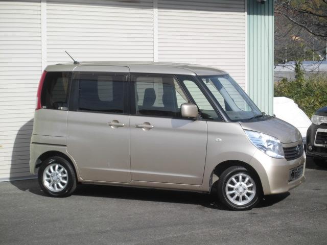 ルークス Ｅ　整備保証付き　禁煙車　ナビ＆フルセグ＆バックカメラ　ＡＢＳ　ＣＶＴ　スマートキー２個有り（21枚目）