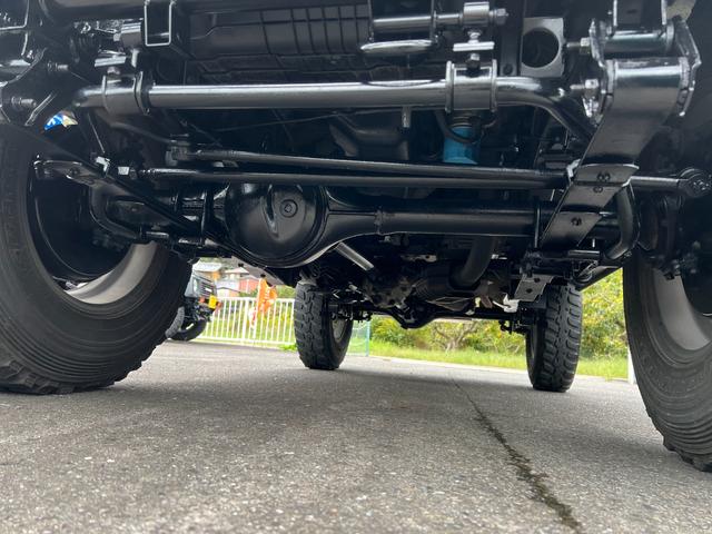 ジムニー EC JA11-2型 圧縮圧力測定済パノラマハイルーフ2インチボディーリフト検対応 前後ステンバンパー ナンバー移動 検対応マフラー MTタイヤ社外アルミ キングピンOH済クラッチOH付TベルトWポンプ交換(15枚目)