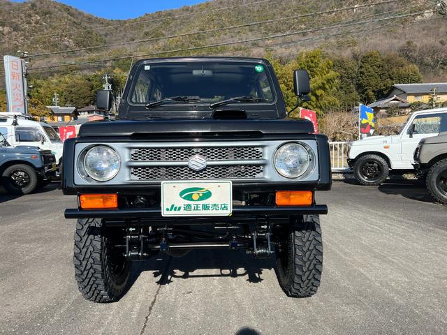 ジムニー スコットリミテッド　ＪＡ１１Ｖ改３インチリフト公認車検対応車輛　圧縮圧力測定済　前後ブラックバンパー　ナンバー移動　ホイル塗装ジオランダー１８５－８５－１６新品　社外ハンドル　タンクガード　検対応マフラー皮調シートカバー（3枚目）
