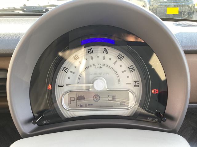 アルトラパン ハイブリッドＸ　届出済未使用車　衝突軽減ブレーキ　スマートキー　プッシュスタート　シートヒーター　オートライト　ＬＥＤヘッドランプ　電動格納ミラー　ベンチシート　フルフラット　オートエアコン　革巻きステアリング（26枚目）