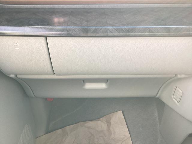 アルトラパン ハイブリッドＸ　届出済未使用車　衝突軽減ブレーキ　スマートキー　プッシュスタート　シートヒーター　オートライト　ＬＥＤヘッドランプ　電動格納ミラー　ベンチシート　フルフラット　オートエアコン　革巻きステアリング（34枚目）