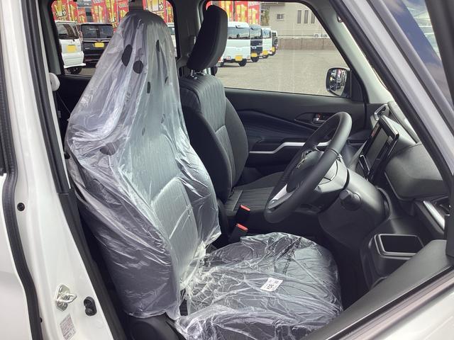 ソリオ ハイブリッドＭＺ　登録済未使用車　衝突軽減ブレーキ　両側電動スライドドア　オートライト　ＬＥＤヘッドライト　スマートキー　プッシュスタート　ヘッドアップディスプレイ　クルーズコントロール　シートヒーター　ウォークスルー（37枚目）