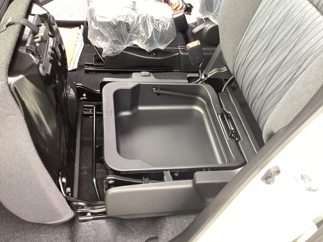 ソリオ ハイブリッドＭＺ　登録済未使用車　衝突軽減ブレーキ　両側電動スライドドア　オートライト　ＬＥＤヘッドライト　スマートキー　プッシュスタート　ヘッドアップディスプレイ　クルーズコントロール　シートヒーター　ウォークスルー（38枚目）