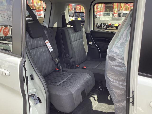 ソリオ ハイブリッドＭＺ　登録済未使用車　衝突軽減ブレーキ　両側電動スライドドア　オートライト　ＬＥＤヘッドライト　スマートキー　プッシュスタート　ヘッドアップディスプレイ　クルーズコントロール　シートヒーター　ウォークスルー（40枚目）