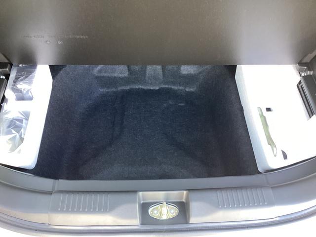 ソリオ ハイブリッドＭＺ　登録済未使用車　衝突軽減ブレーキ　両側電動スライドドア　オートライト　ＬＥＤヘッドライト　スマートキー　プッシュスタート　ヘッドアップディスプレイ　クルーズコントロール　シートヒーター　ウォークスルー（52枚目）