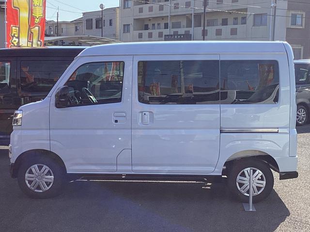 アトレー ＲＳ　届出済未使用車　衝突軽減ブレーキ　アダプティブクルーズコントロール　両側電動スライドドア　プッシュスタート　スマートキー　オートエアコン　ＬＥＤヘッドライト　バックカメラ　コーナーセンサー（17枚目）