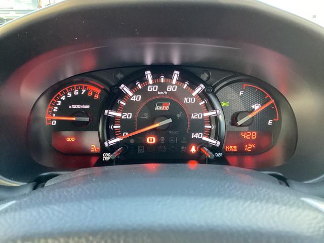 コペン ＧＲ　スポーツ　キーフリー　セキュリティ　バックソナー　運転席エアバッグ　フルオートエアコン　パワステ　パワーウィンドー　ＡＢＳ　両席エアバック　運転席シートヒーター　ＶＳＡ（53枚目）